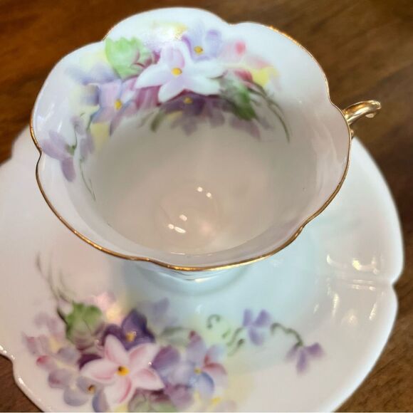 Vintage Takiro Japan Mini Cup & Saucer Hand Painted Violets Floral demitasse - Picture 7 of 8